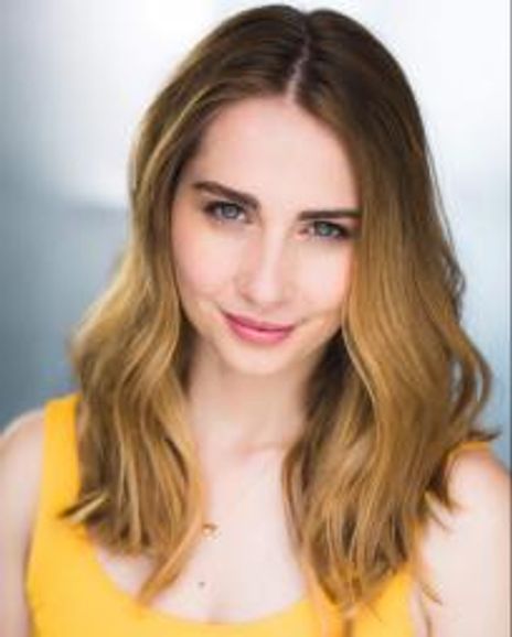 Nina Genatossio Headshot