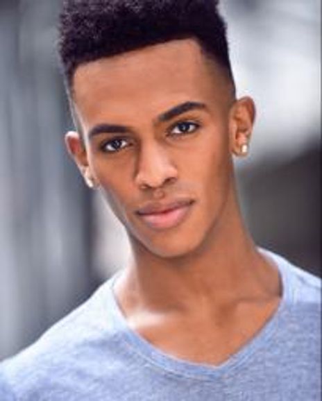 Makayla Joy Connolly Headshot