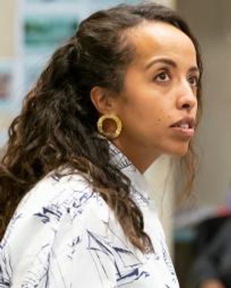 Nadia Latif Headshot