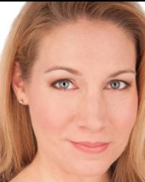 Laurelyn Watson Chase Headshot