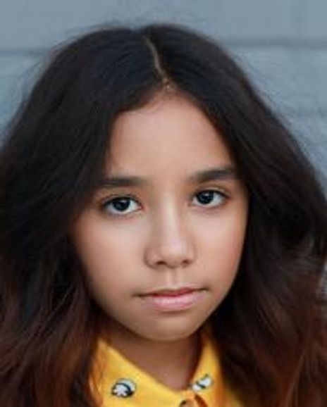 Arwen Monzon-Sanders Headshot