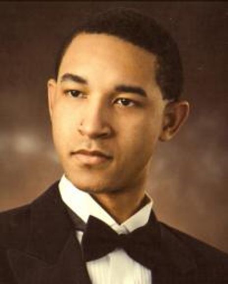 Matthew Sells Headshot