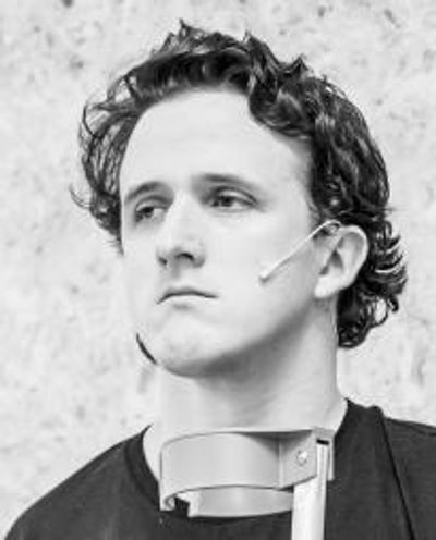 Daniel Monks Headshot