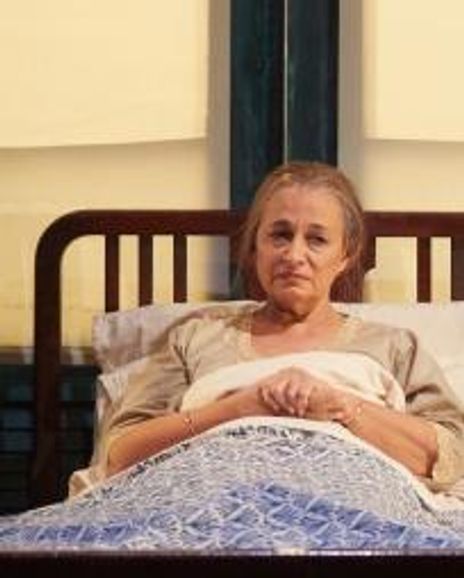 Soni Razdan Headshot