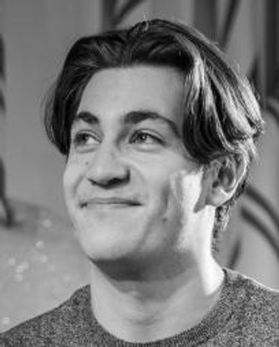 Jonah Rzeskiewicz Headshot