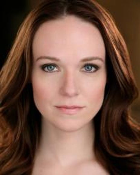 Jennifer Elizabeth Smith Headshot