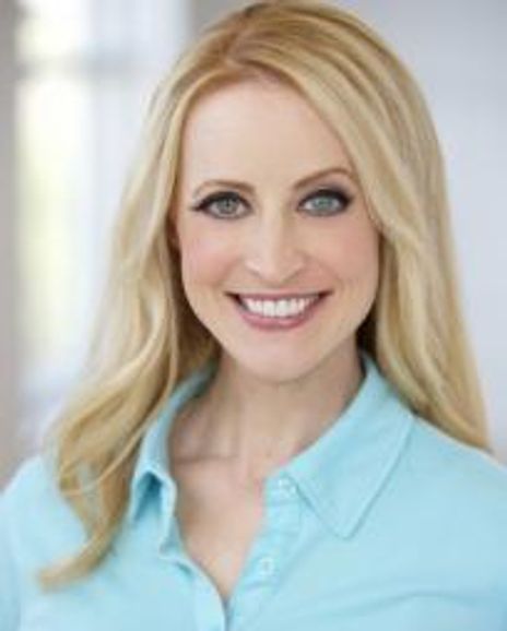 Regina Peluso Headshot