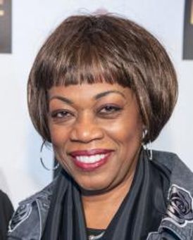 Gina Taylor Headshot