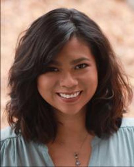 Monique Castillo Headshot