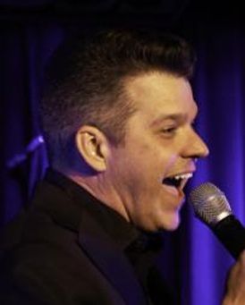 Jeremy Davis Headshot