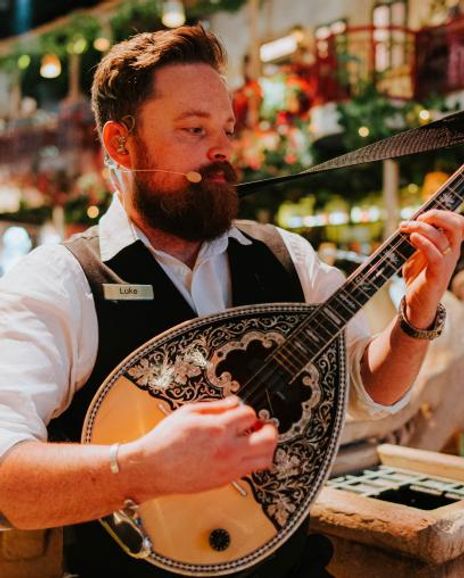 Luke Higgins Headshot