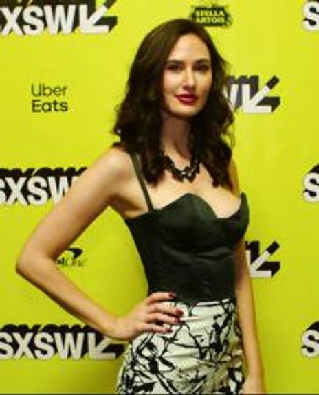 Katelyn Pearce Headshot