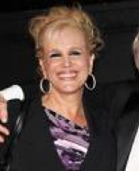 Valeria Lynch Headshot