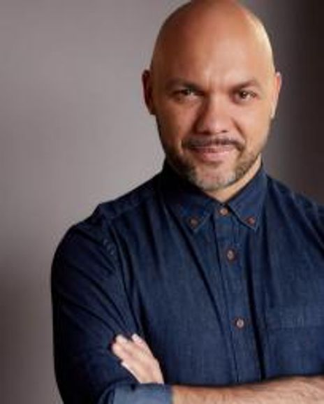 Hugo E Carbajal Headshot