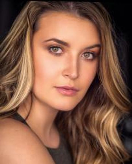 Maddie Bryan Headshot