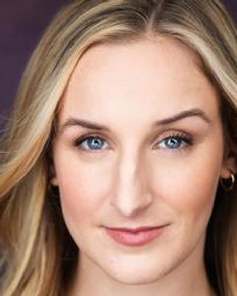 Lindsey Steinert Headshot