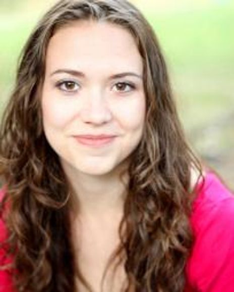 Ashleigh Herndon Headshot