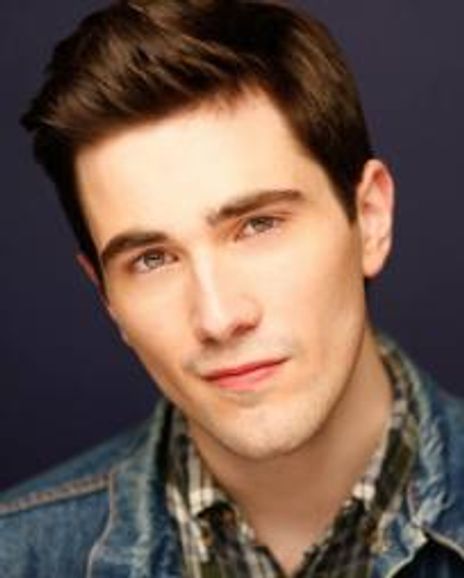 Josh Mooiweer Headshot