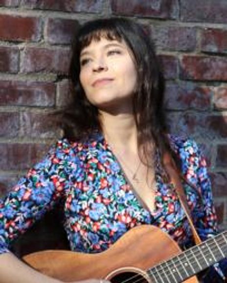 Emily Johnson-Erday Headshot