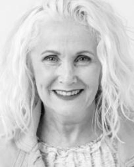 Heidi Scott Headshot