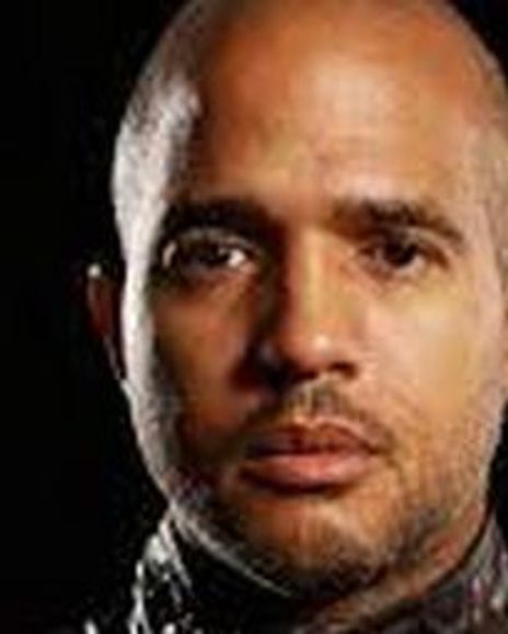 Daniel Bernard Roumain Headshot