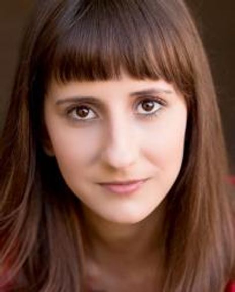 Amanda Buchalter Headshot