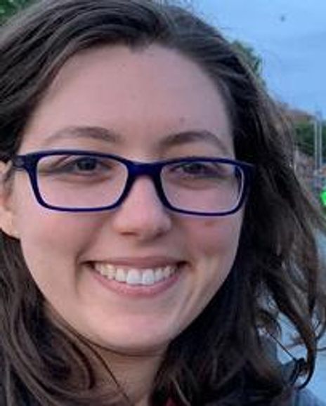 Lily Dwoskin Headshot