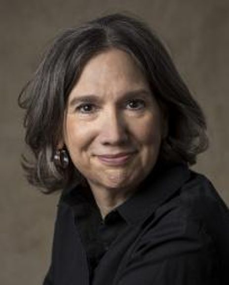 Ellen Abrams Headshot