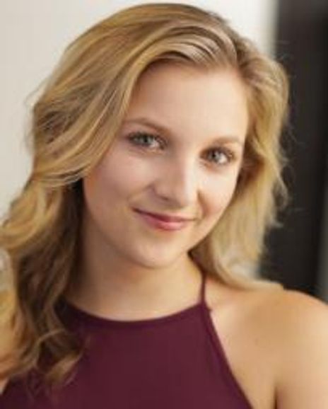 Samantha H. Lucas Headshot