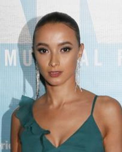 Emma Robotham-Hunt Headshot