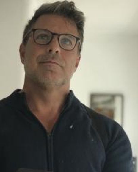 Douglas O'Connell Headshot