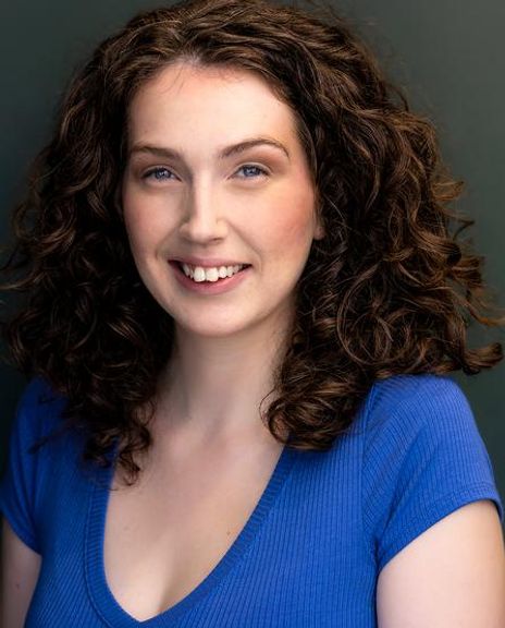Emily Drossell Headshot