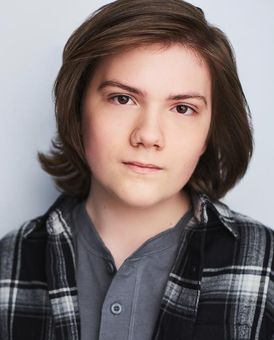 Ethan Mathias Headshot