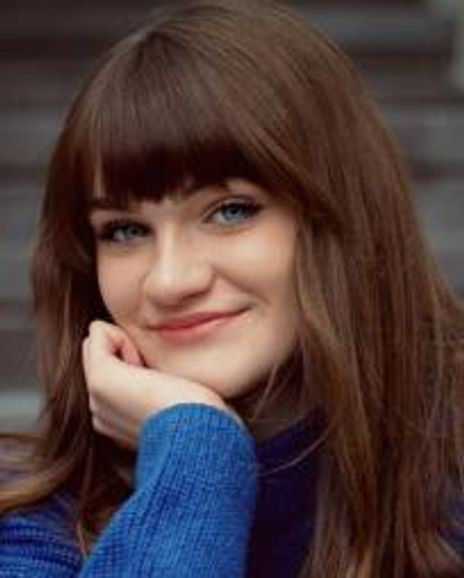 Eden Juliana Rowe Headshot