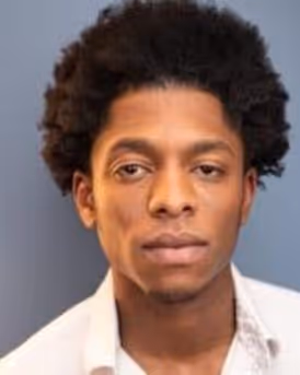 Aaron James McKenzie Headshot