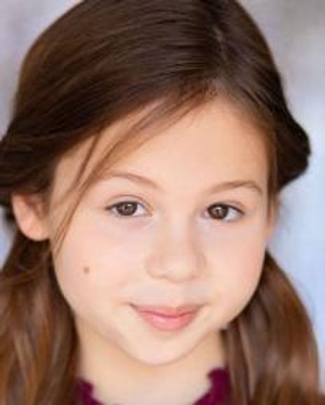 Emily Jewel Hoder Headshot