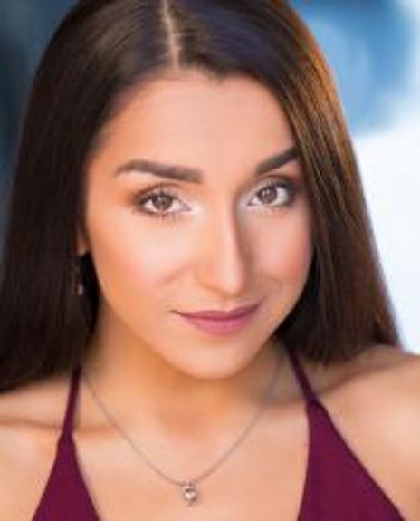 Stefanie Renee Salyers Headshot