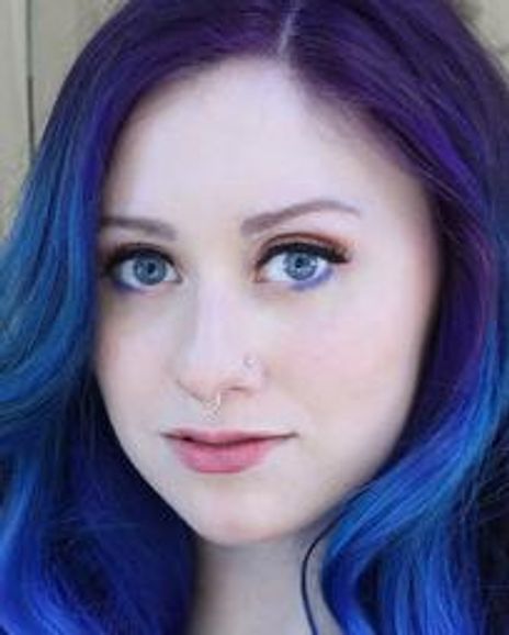 Caity-Shea Violette Headshot