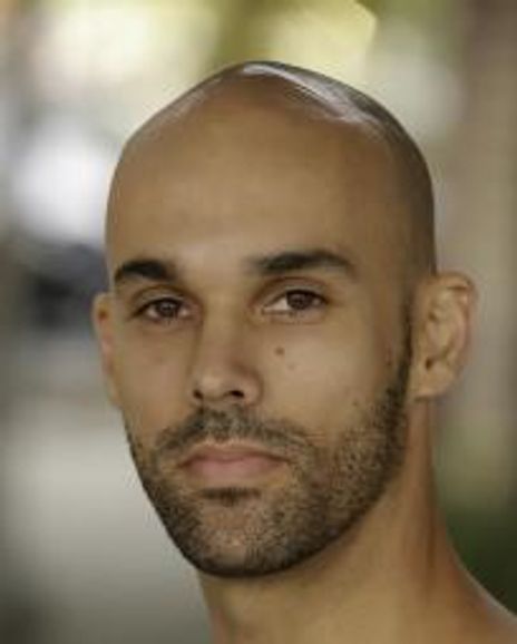 Omar Nieves Headshot