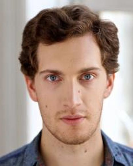 Dean Linnard Headshot