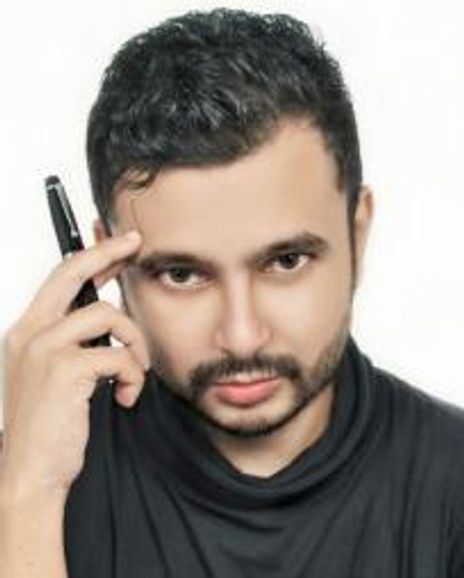 Salman Aziz Headshot