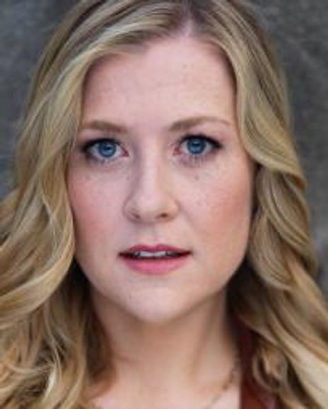 Karina Hilleard Headshot