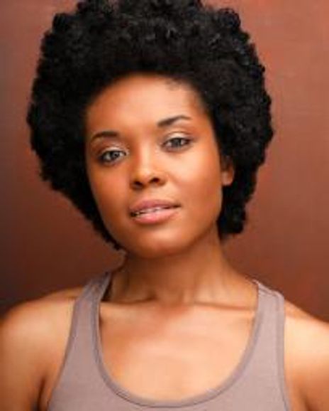Ang Bey Headshot