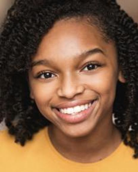 Isabel Medina Headshot