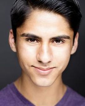 Ernesto Olivas Headshot