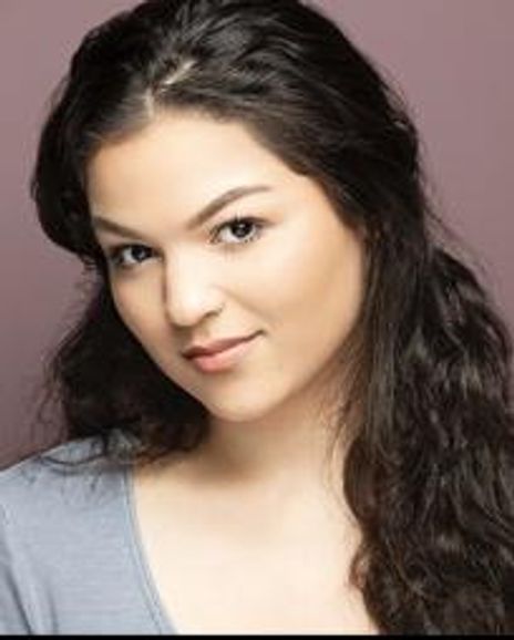 Victoria Ann Scovens Headshot