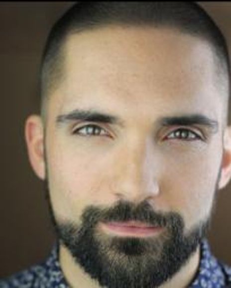 Manuel Stark Santos Headshot