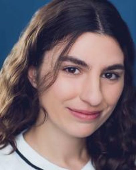 Kally Deep Headshot