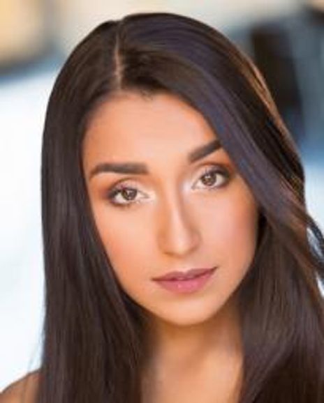 Stefanie Salyers Headshot