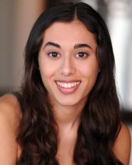 Alaina Anderson Headshot